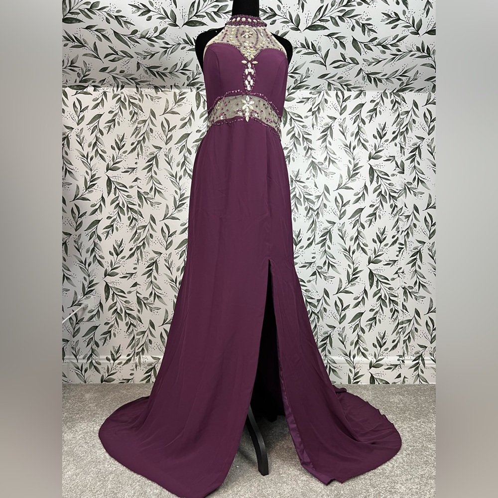 Stunning Plum/Burgundy Beaded Halter Neck Formal Gown with Slit Size M NWT #D